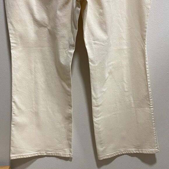 NWT Future Collective High Rise Flare Jeans 24 Cream Gabriella Karefa-Johnson - Picture 9 of 15